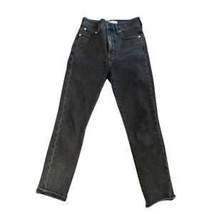 Madewell Black “the perfect jean” size 24